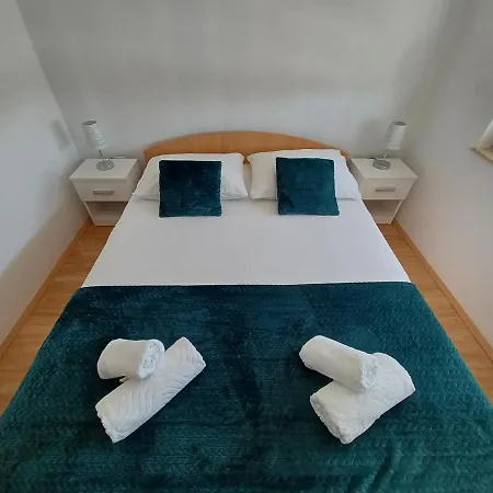 Apartman Arcadia Near Beach *